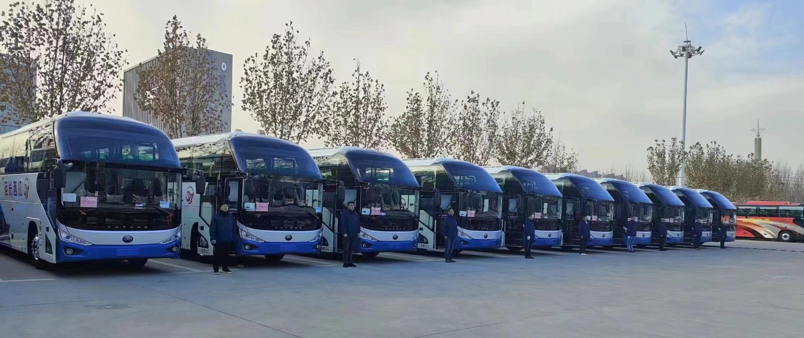 都市城際公交：2分鐘接單，20分鐘出發(fā)！高效完成緊急用車任務