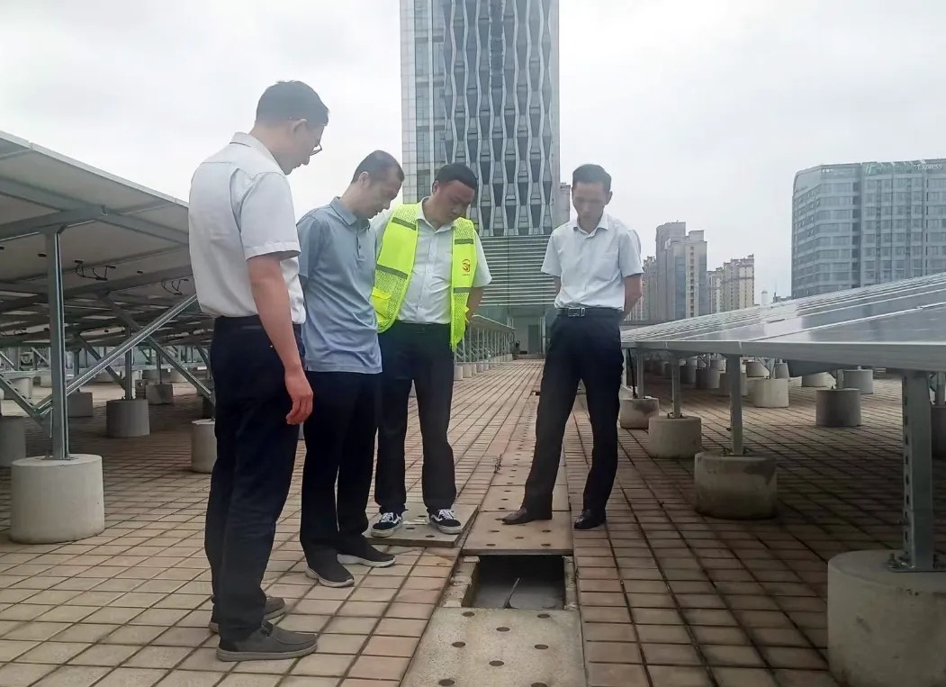都市城際公交：開展暴雨、強(qiáng)對流等惡劣天氣的督查